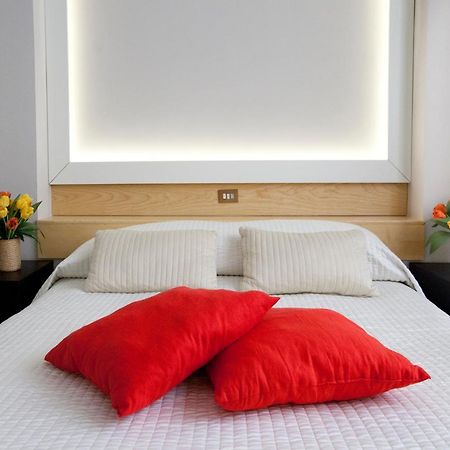 Sorrento Apartments One ภายนอก รูปภาพ