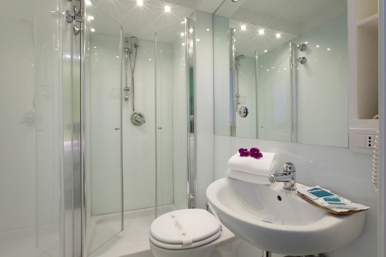 Sorrento Apartments One ภายนอก รูปภาพ