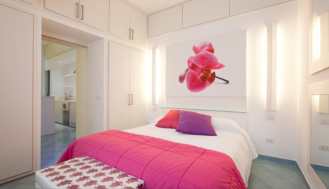 Sorrento Apartments One ภายนอก รูปภาพ