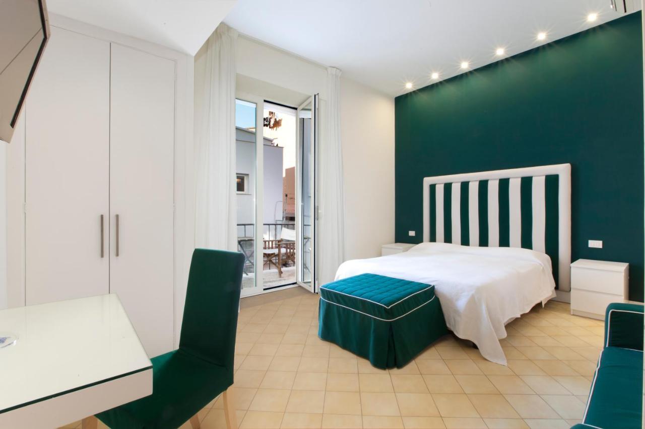 Sorrento Apartments One ภายนอก รูปภาพ