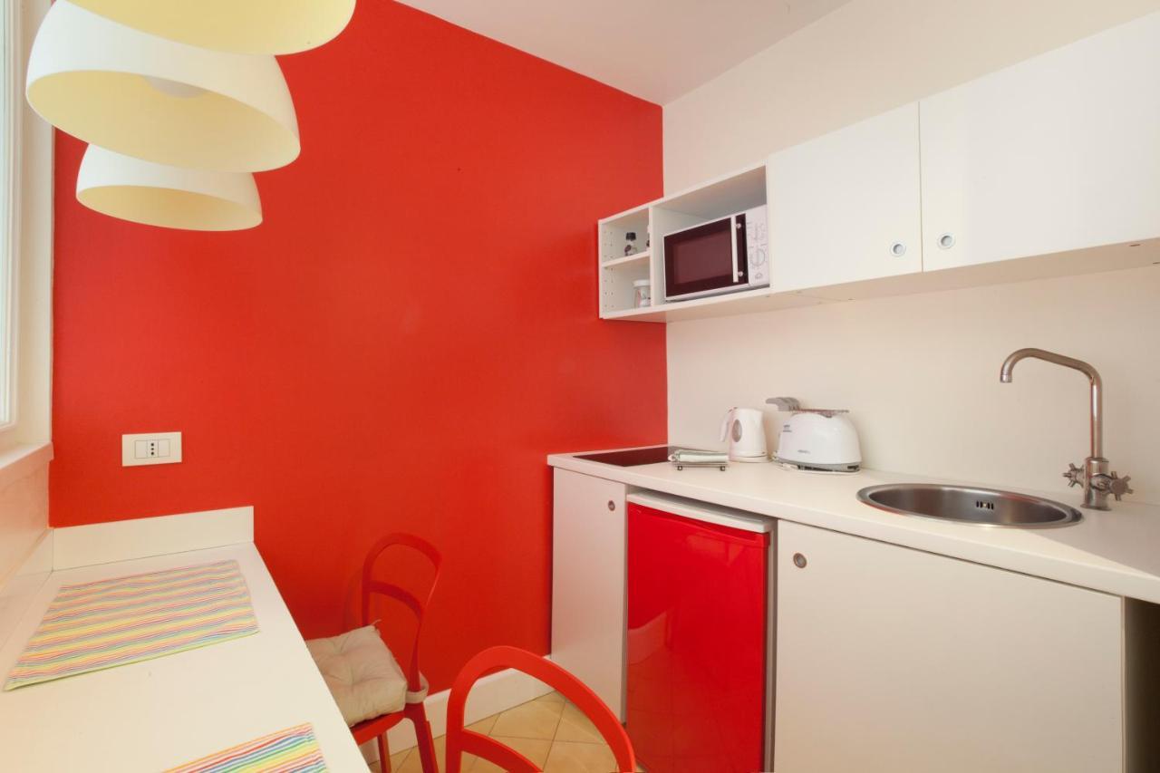 Sorrento Apartments One ภายนอก รูปภาพ